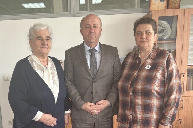 Read more about the article Ministar Lokmić sa predstavnicama Pokreta „Majke enklave Srebrenica i Žepa“ i „Žene Podrinja“ Bratunac