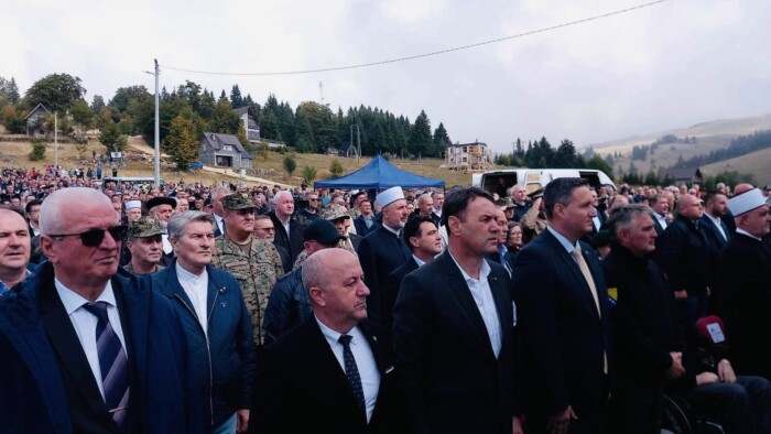 Read more about the article Lokmić prisustvovao prvoj manifestaciji “Dani pobjede, dani ponosa” na Vlašiću